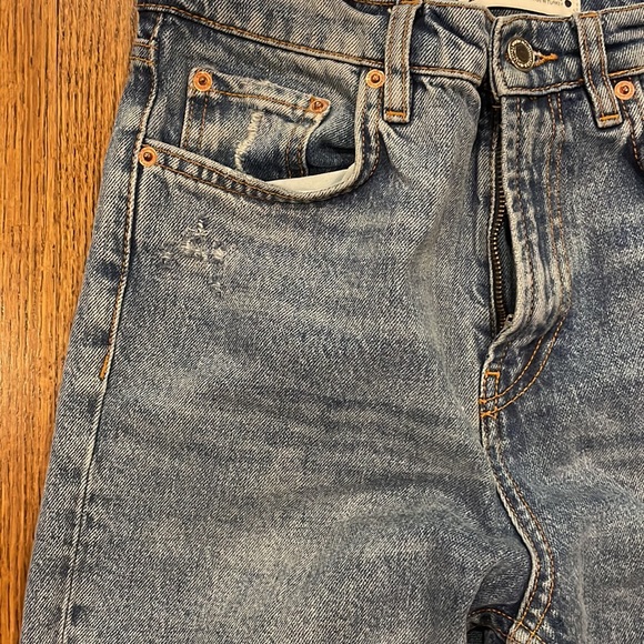 Zara distressed straight leg frayed hem jeans size 4 - Picture 3 of 12